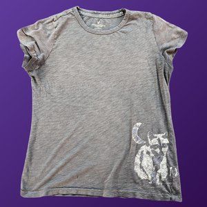American Eagle -- Grey Heather Tee w/ Raccoon -- XL